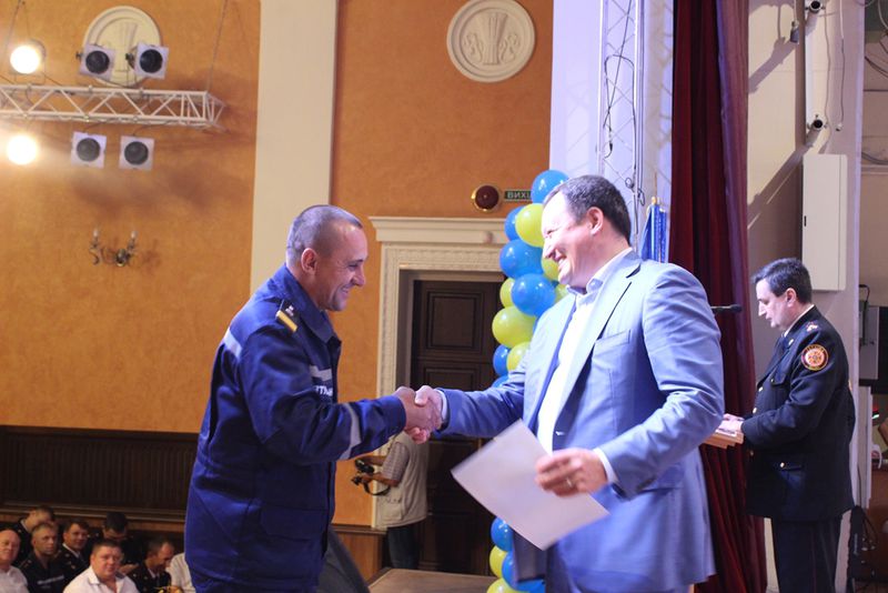 Запорізькі рятівники  відзначають професійне свято