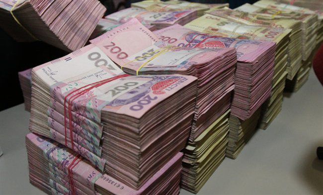 Запоріжці накопичили га депозитах 19 мільярдів гривень   