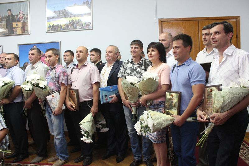 Нагороджено перших переможців конкурсу «Батько року»