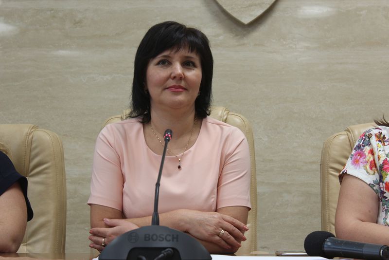 Нагороджено перших переможців конкурсу «Батько року»