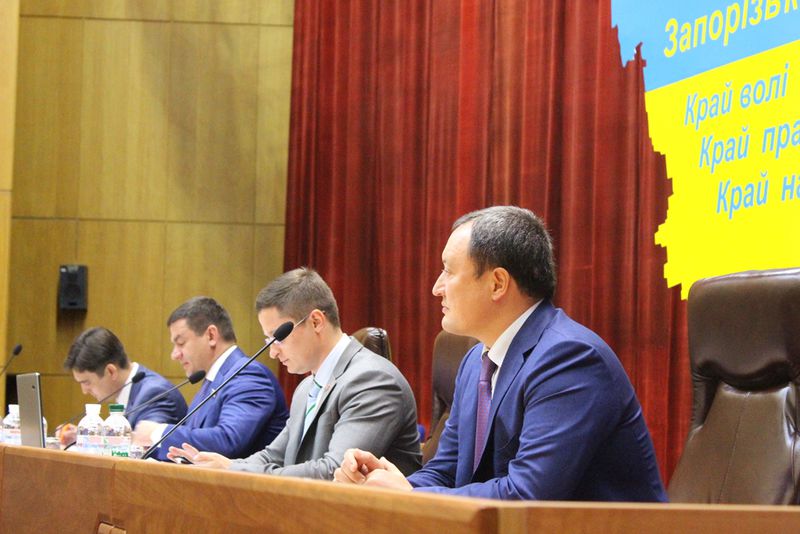 Костянтин Бриль вручив запоріжцям державні нагороди