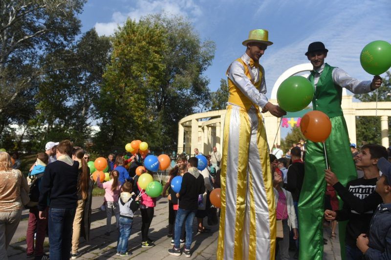 У Запоріжжі вперше відбувається благодійний фестиваль «Мама+Я»