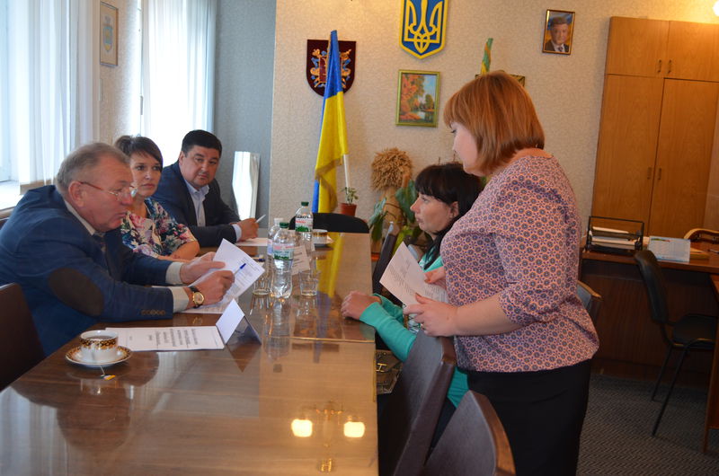 Обласна влада вивчає на місцях проблеми та перспективи територій
