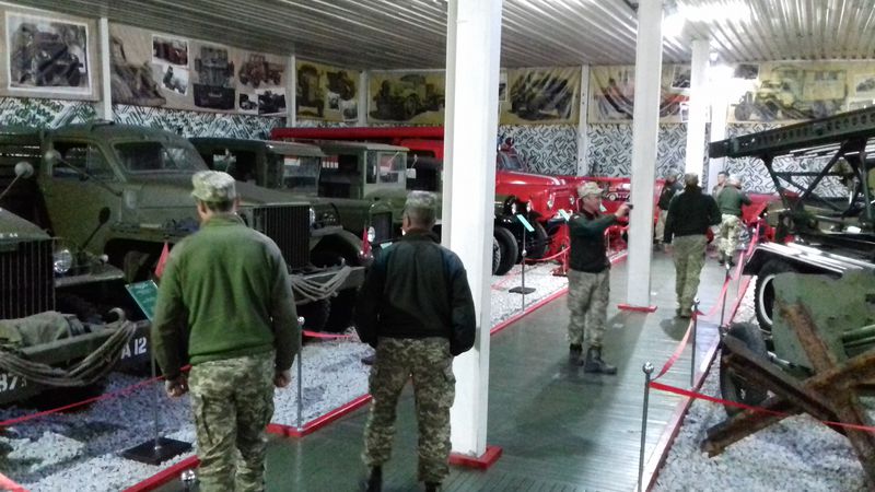 Влада та волонтери подарували свято нашим захисникам