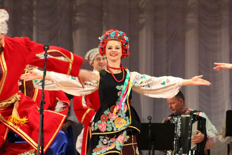 Запоріжжя вшановує громадян похилого віку та ветеранів