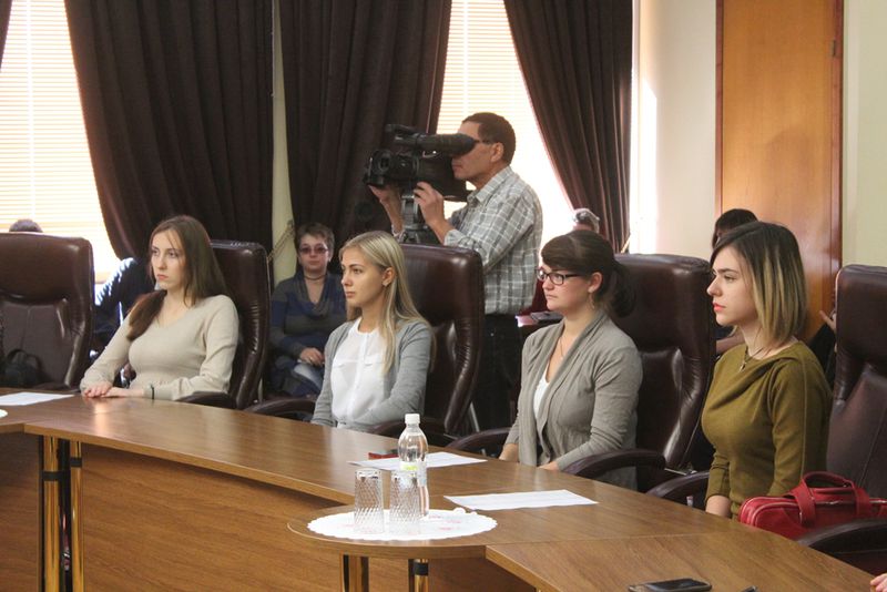 Запорізька громадськість долучилася до акції «Напиши листа світові»