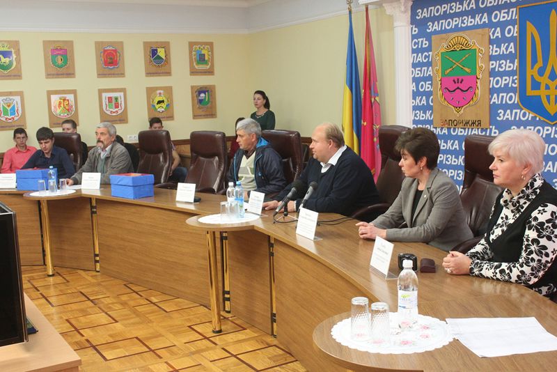Запорізька громадськість долучилася до акції «Напиши листа світові»