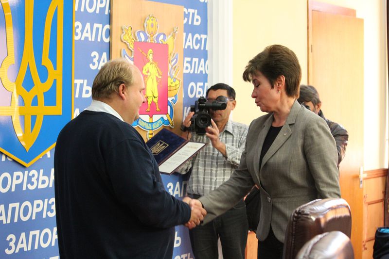 Запорізька громадськість долучилася до акції «Напиши листа світові»