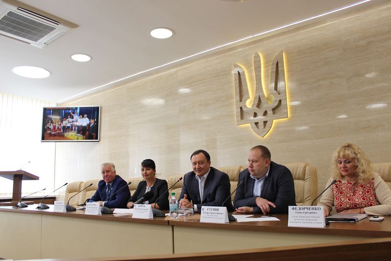 Костянтин Бриль привітав членів збірної команди Запорізької облдержадміністрації