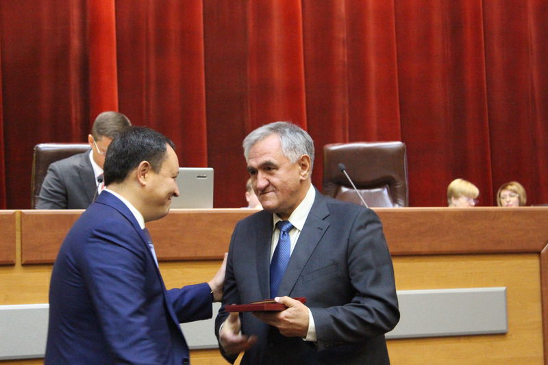 Костянтин Бриль закликав депутатів облради до злагодженої та плідної співпраці