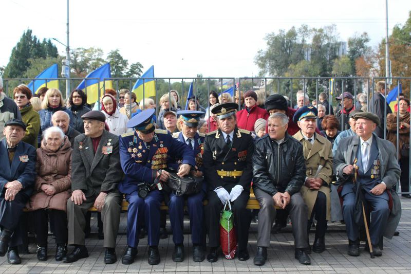 Запоріжці відзначають День визволення міста від фашистських  загарбників