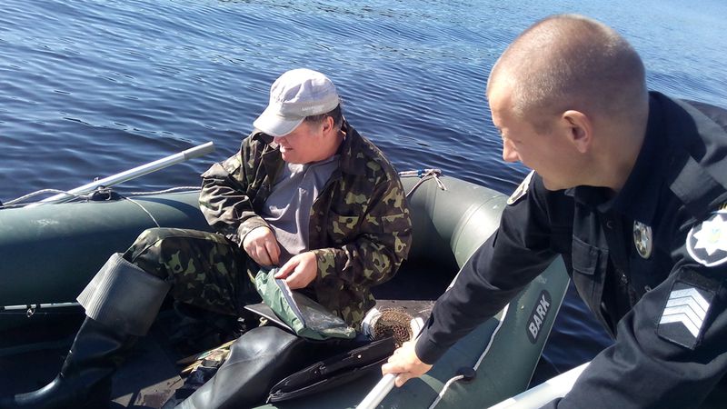 Під час рейду на Дніпрі виявлені судовласники-порушники