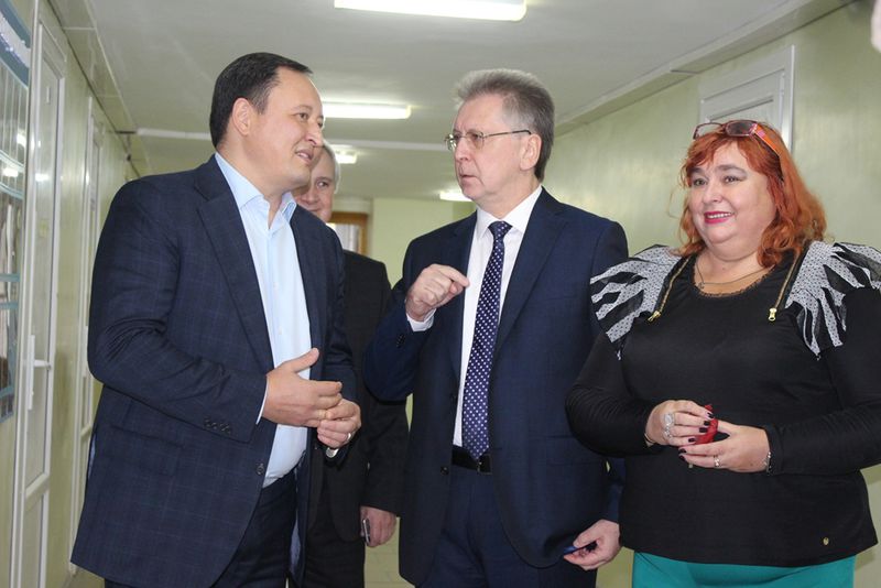 Запорізький медуніверситет зібрав хірургів на сучасний симпозіум