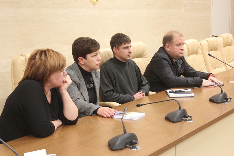 Влада та волонтери дбають про соціально-психологічну реабілітацію воїнів АТО