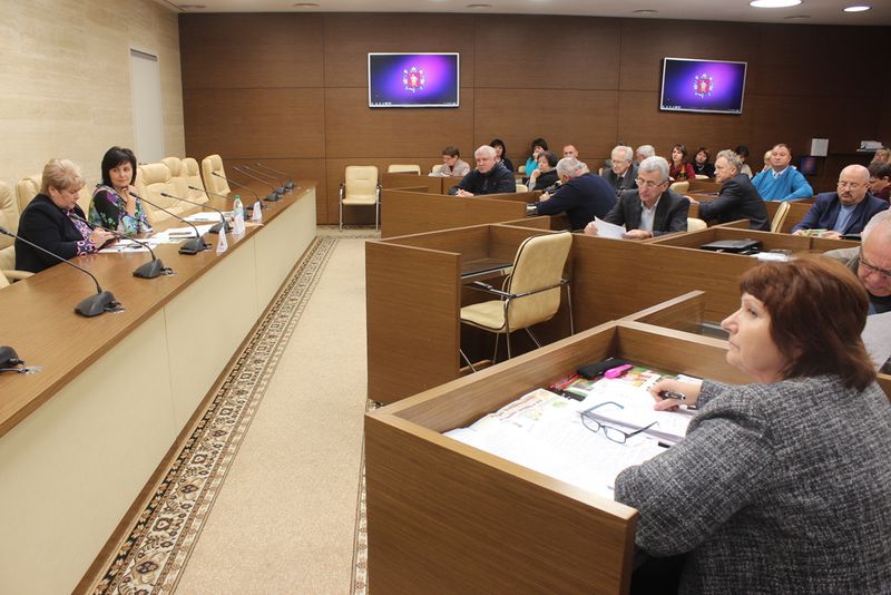 Для запорізьких аграріїв готують нову комплексну програму підтримки