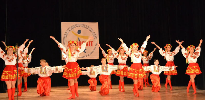Ювілейний «Дивосвіт» скликає юних митців