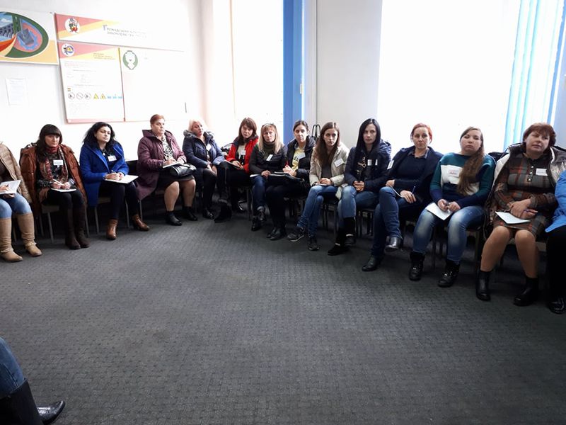 Запорізькі фахівці підвищують якість соціального супроводження прийомних сімей