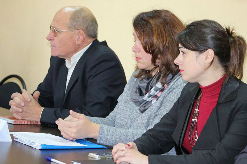 Костянтин Бриль взяв на контроль проблемні питання токмачан