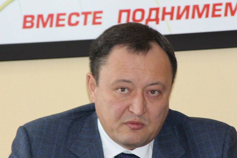 Костянтин Бриль взяв на контроль проблемні питання токмачан