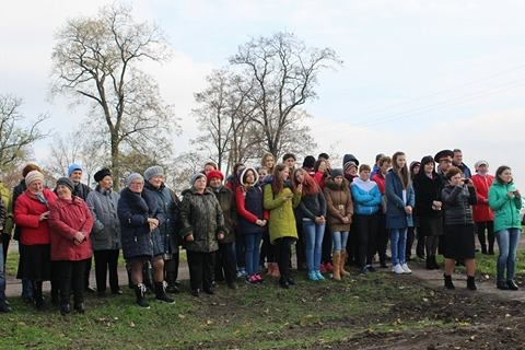 Жителі Менчикур та Чкалове на Веселівщині отримали довгоочікуване газопостачання