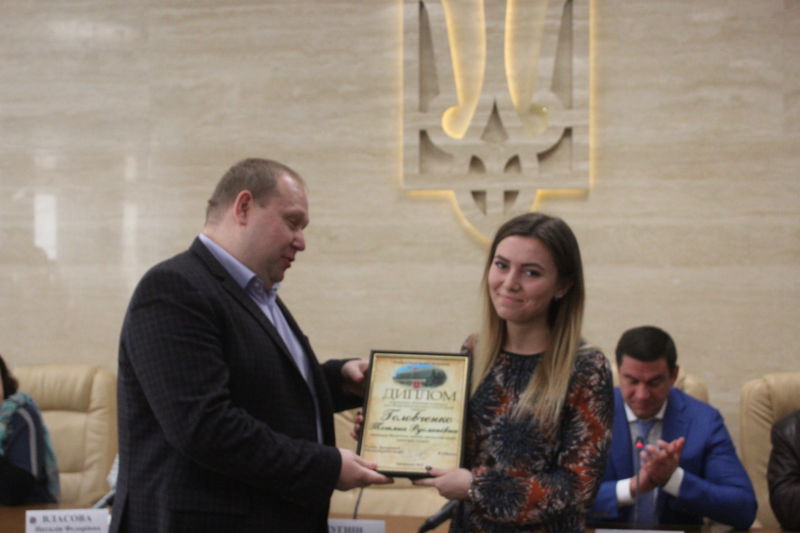 Переможці конкурсу для обдарованої молоді отримали нагороди