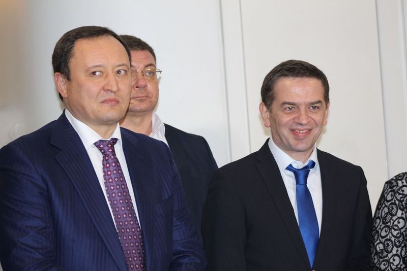 У Запоріжжі ДП «СЕТАМ» безкоштовно передало літак Кіровоградській льотній академії