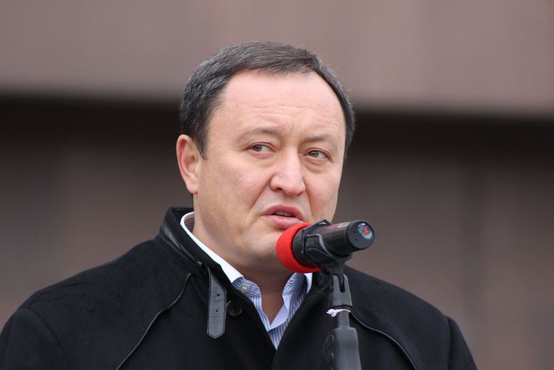 У День Гідності та Свободи запоріжці вшанували пам’ять загиблих героїв України