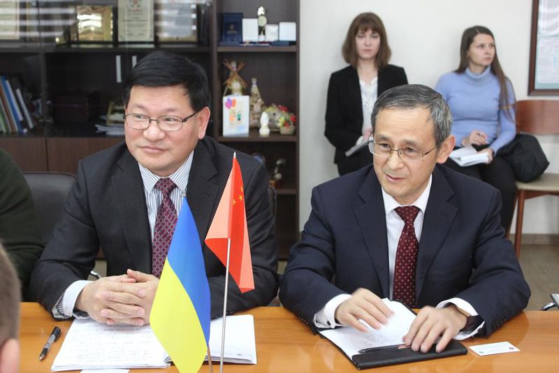 На базі Школи Конфуція в ЗНУ буде створено Інститут