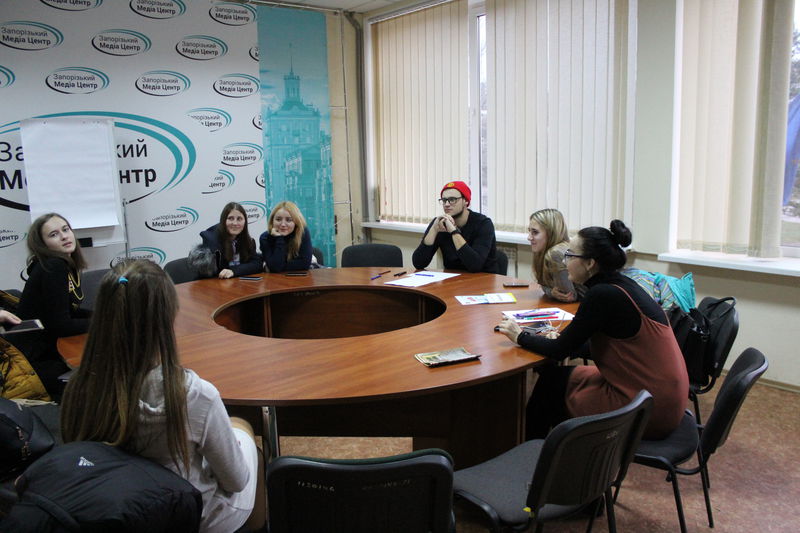 Запорізька молодь консолідується навколо національно-патріотичного виховання