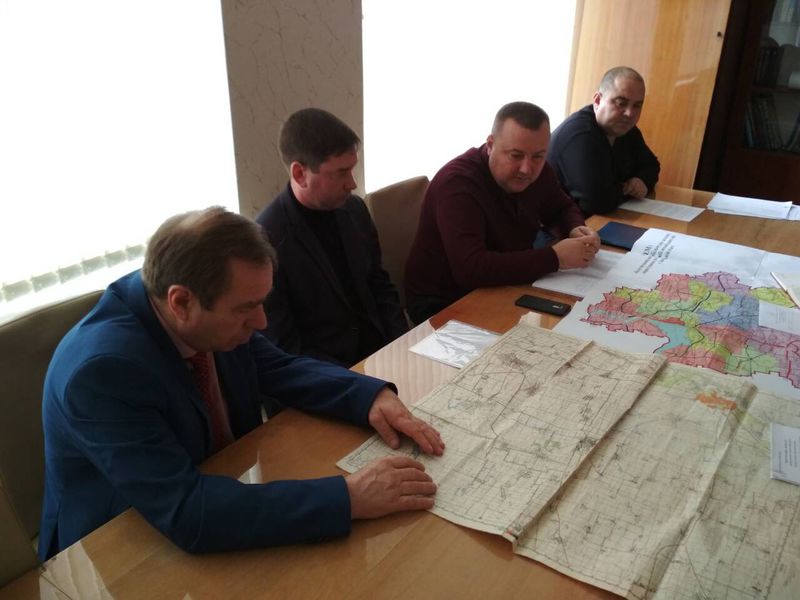 Облдержадміністрація перевіряє готовність дорожнього господарства у районах до зими