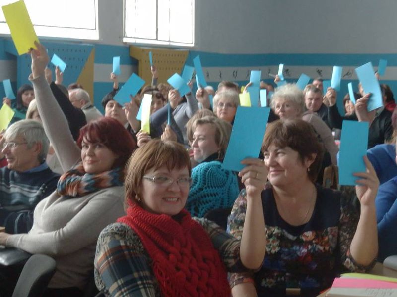 Запорізьких освітян знайомлять з перевагами децентралізації
