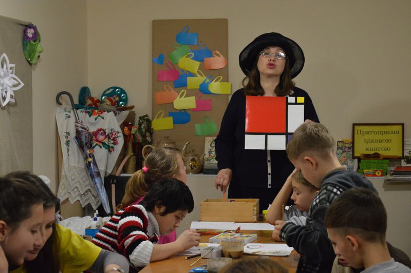 Музеї та бібліотеки Запорізької області бережуть безцінне - пам’ять