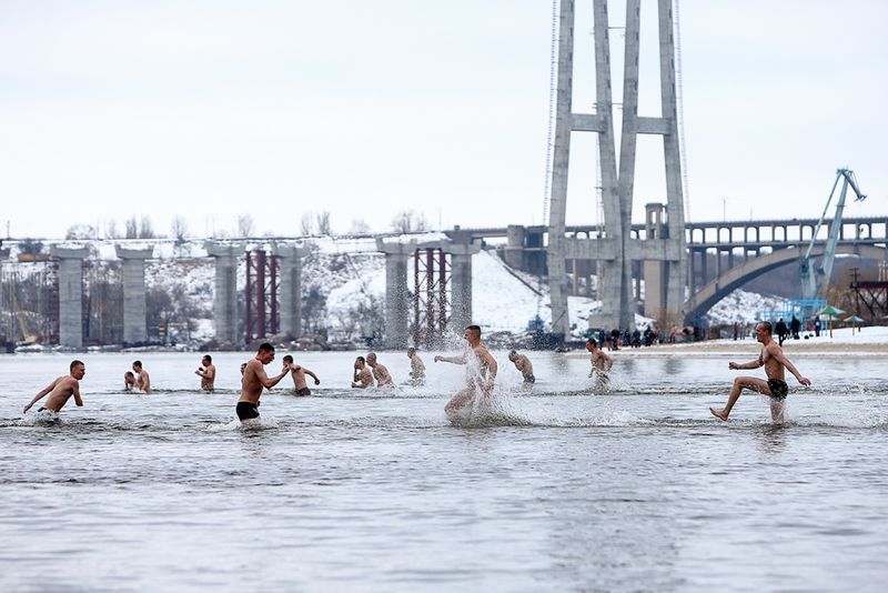 Жителям області нагадують правила безпеки під час Водохрещі