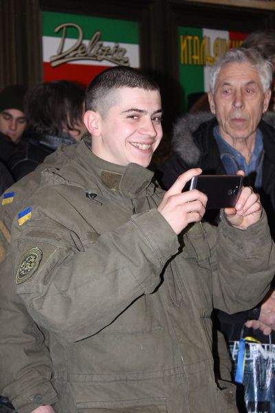 «Добровольці Божої чоти» - в Запоріжжі презентували фільм про кіборгів