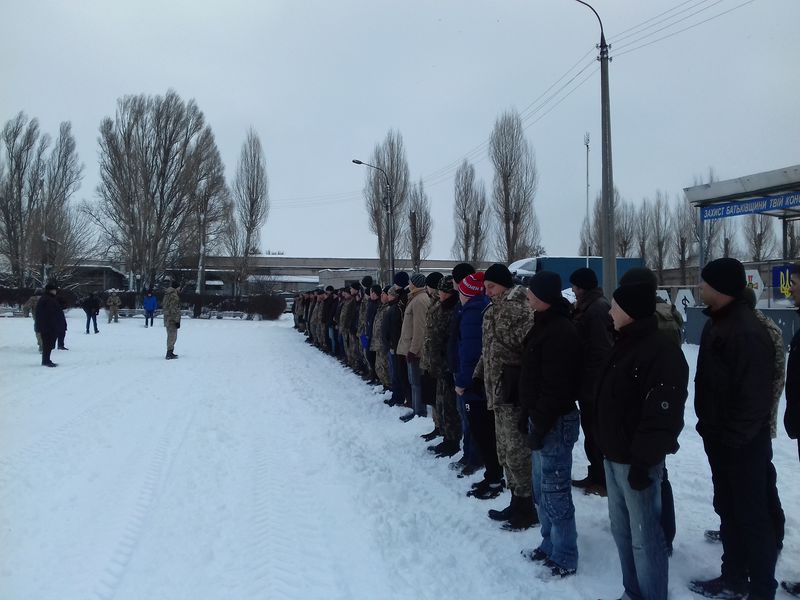 Запорізькі резервісти відправилися на військові збори