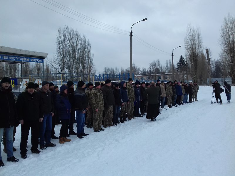 Запорізькі резервісти відправилися на військові збори