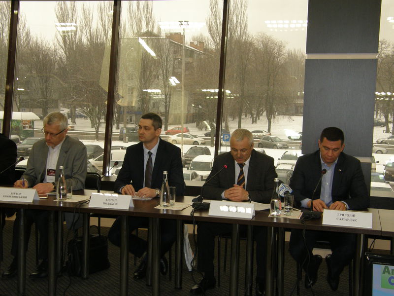 На порозі нового аграрного сезону  виставка «АгроТехСервіс-2018» презентує новації галузі