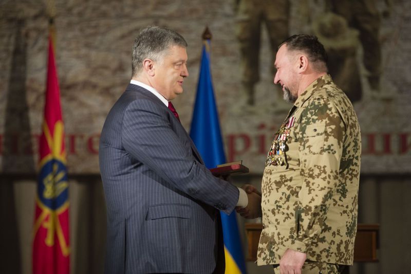 Ваше військове братерство служить яскравим прикладом для теперішнього покоління захисників України – Президент зустрівся з воїнами-афганцями