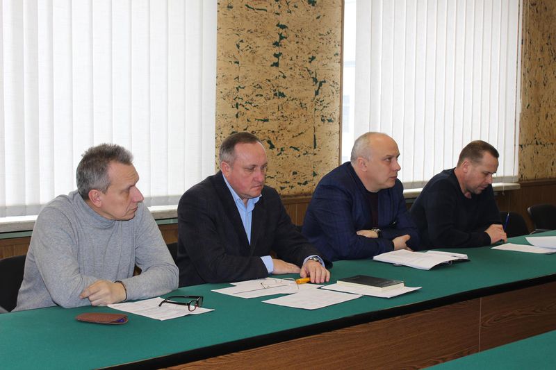 Борги за житлово-комунальні послуги загрожують стабільності їх надання