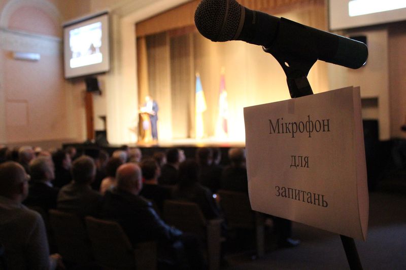 Костянтин Бриль провів публічний звіт перед громадою Запорізької області