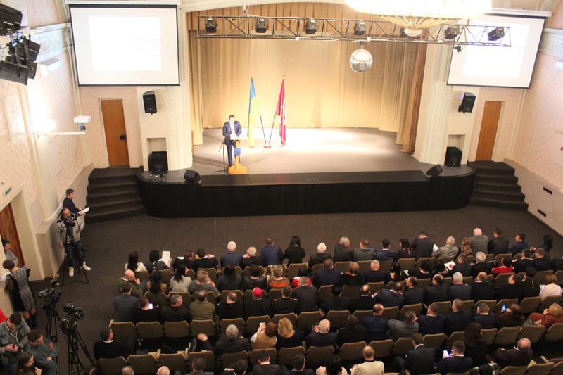Костянтин Бриль провів публічний звіт перед громадою Запорізької області