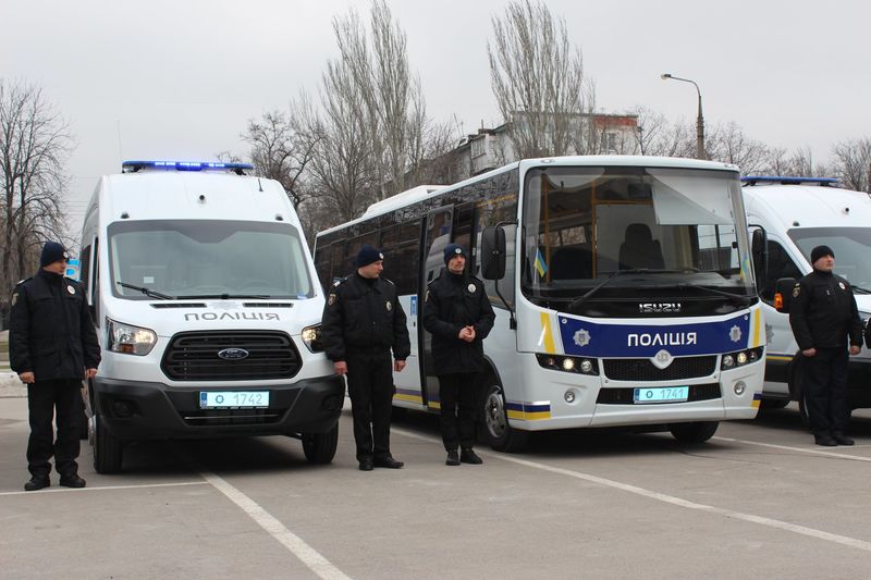 Підрозділи Нацполіції в Запорізькій області отримали нові транспортні засоби