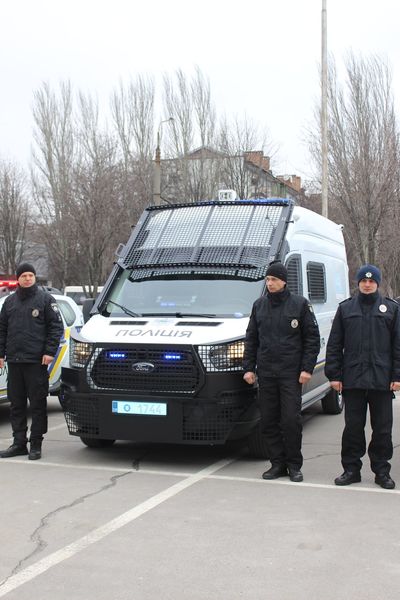 Підрозділи Нацполіції в Запорізькій області отримали нові транспортні засоби