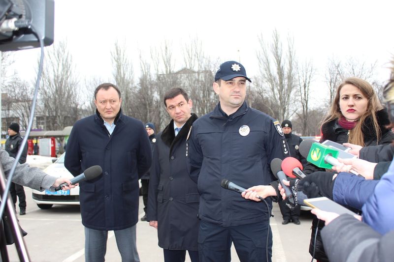 Підрозділи Нацполіції в Запорізькій області отримали нові транспортні засоби
