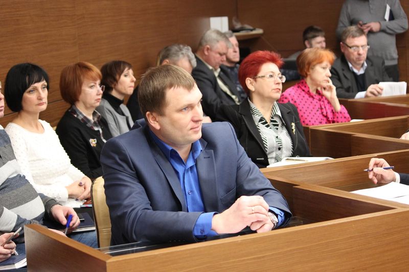 Обласна влада посилює боротьбу з нелегальними перевізниками