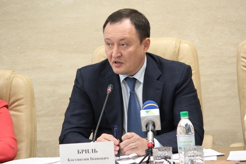 Обласна влада посилює боротьбу з нелегальними перевізниками