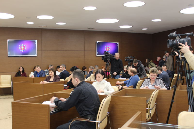 Обласна влада посилює боротьбу з нелегальними перевізниками
