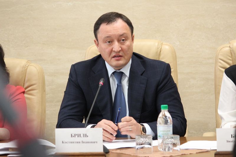 Навчальний рік усі освітні заклади завершать вчасно