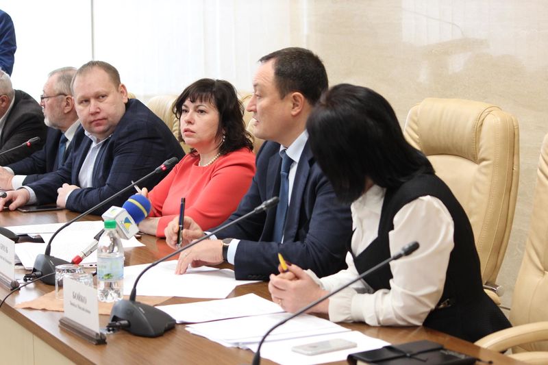 Навчальний рік усі освітні заклади завершать вчасно