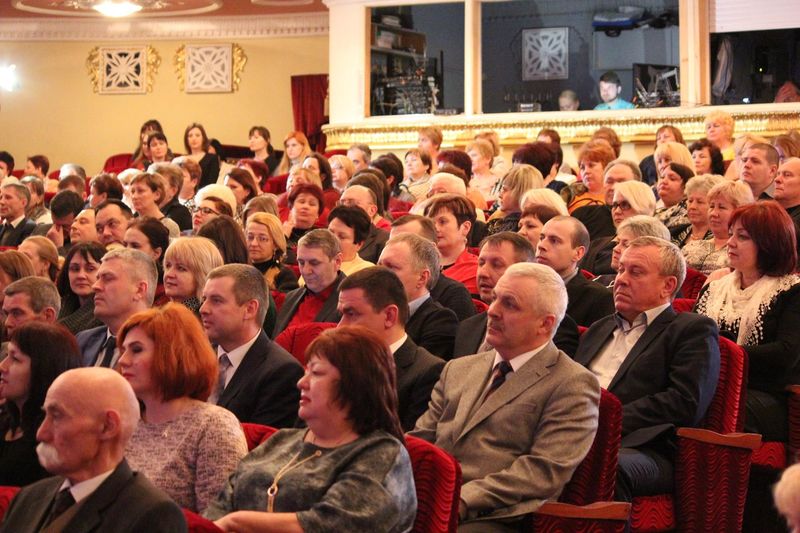 Працівників сфери ЖКГ вітають з професійним святом